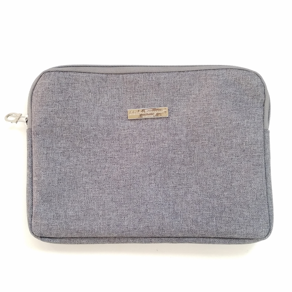 Salvatore Ferragamo | Gray Cosmetic Travel Bag